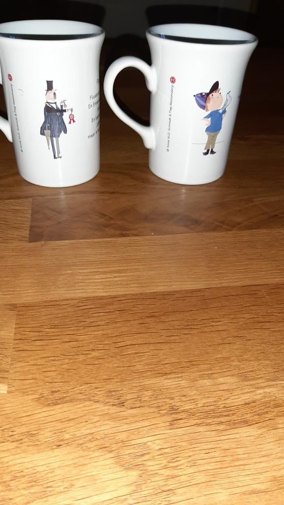 2 bekers van pluk van de petteflet douwe egberts, Ophalen of Verzenden, Overige stijlen, Kop(pen) en/of Schotel(s)