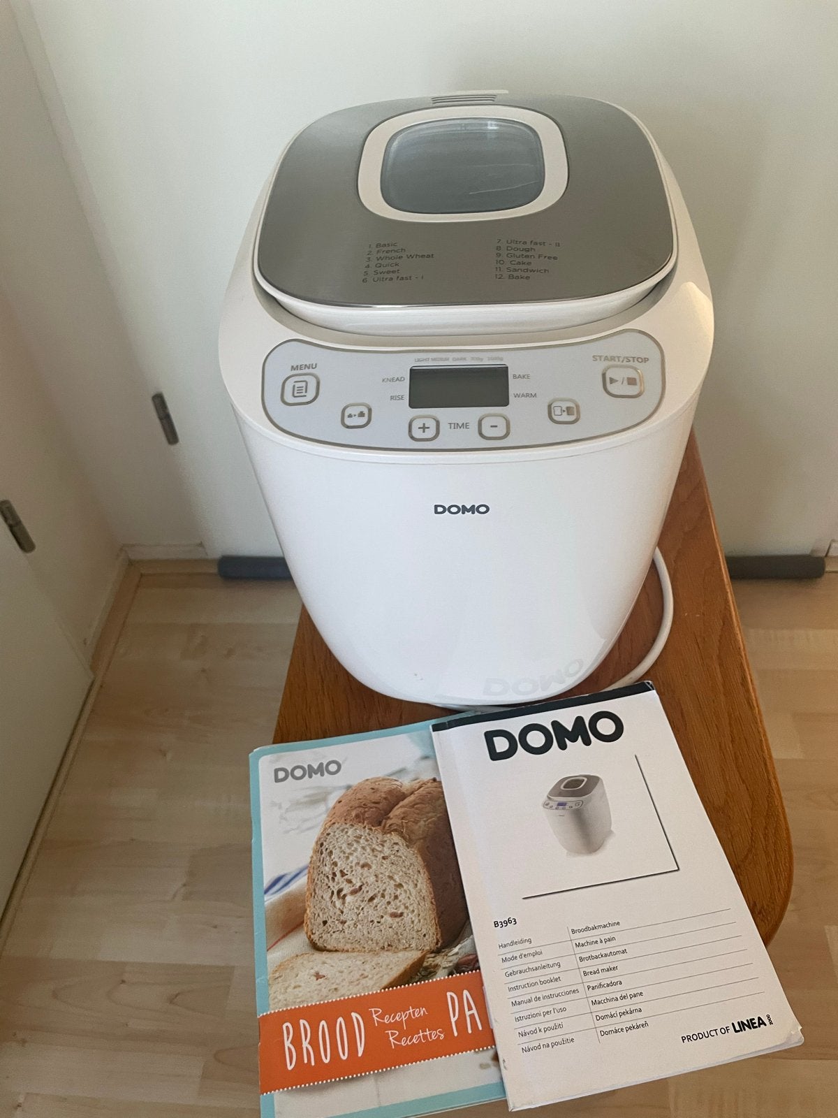Domo Broodbakmachine B3963 -In nieuw staat, Witgoed en Apparatuur, Broodbakmachines, 800 tot 1200 gram deeg, Zo goed als nieuw