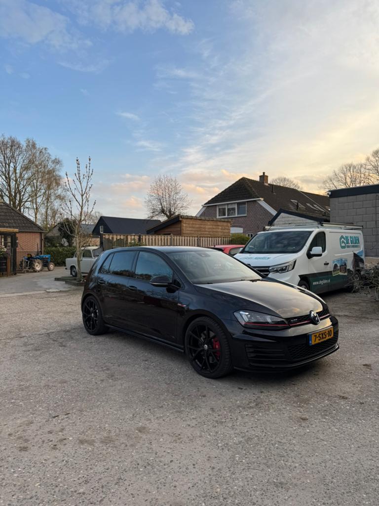 Volkswagen Golf 2.0 TSI 230PK 5D 2014 Zwart, Auto's, Volkswagen, Particulier, Golf, Benzine, C, Hatchback, Handgeschakeld, Origineel Nederlands