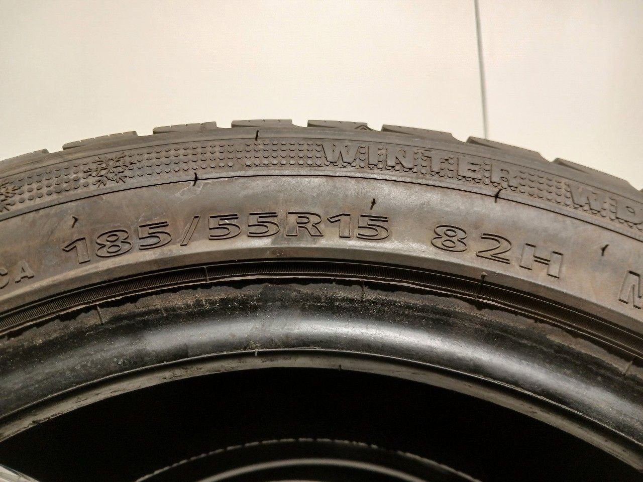 Bandenset 2 stuks Winter 185 55 R15, Onderdelen@venauto.nl, Van der Ven Autorecycling B.V., Gebruikt, 15 inch