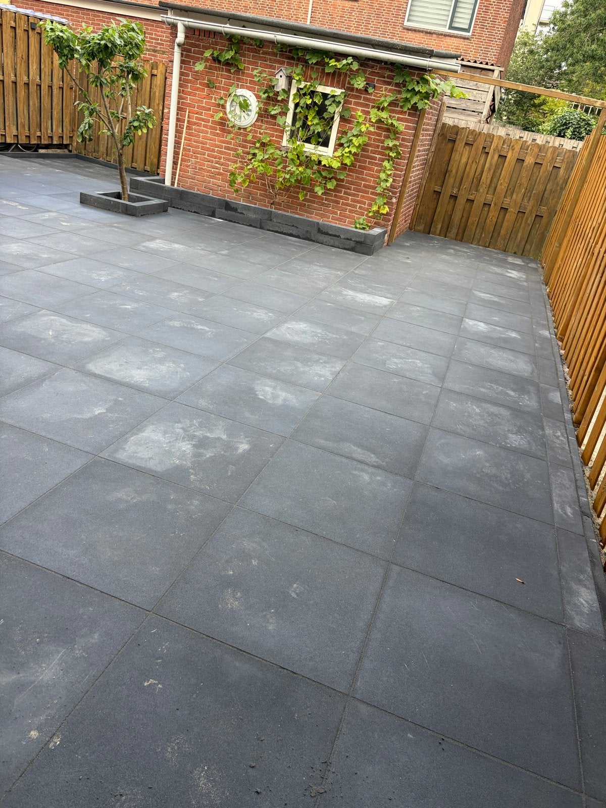 Nieuwe terrastegels en opsluitbanden, Ophalen, Nieuw, 5 tot 10 m², Beton