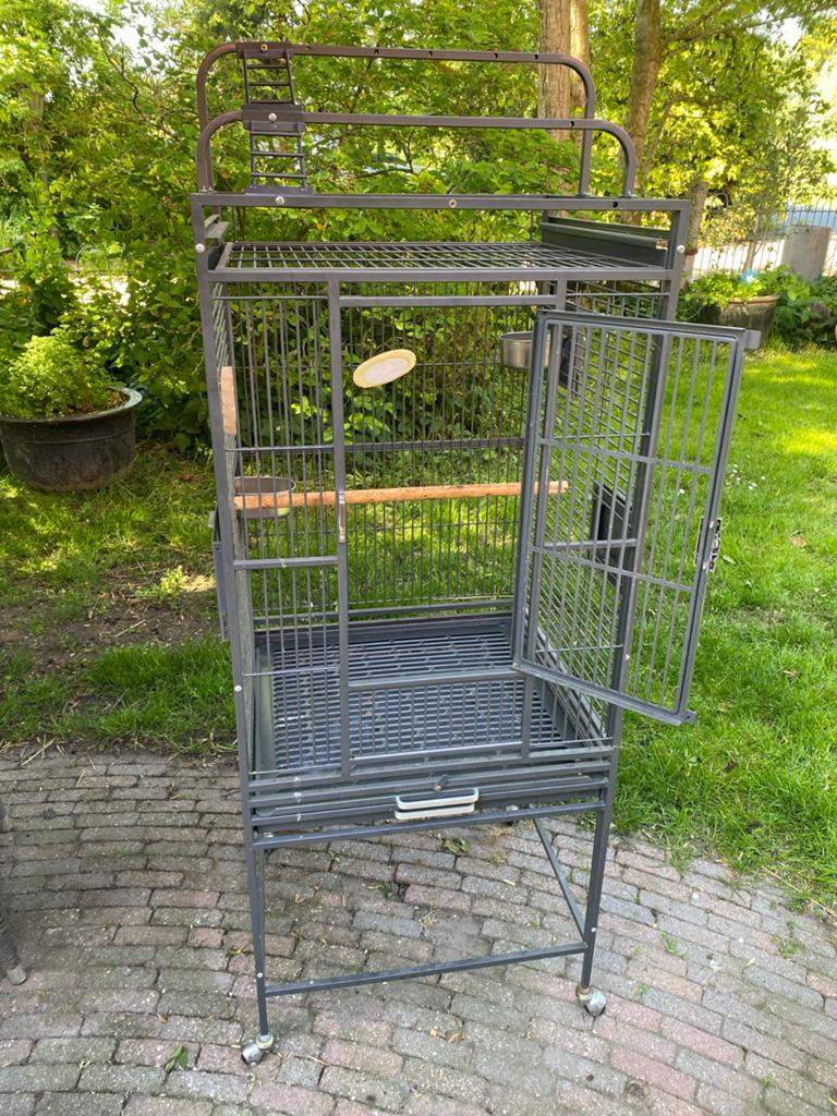 Grote vogelkooi, Ophalen, Metaal, Vogelkooi