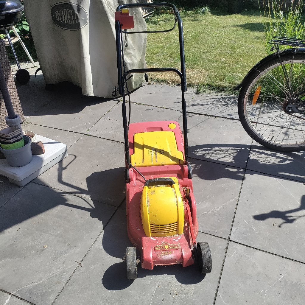 Electrische grasmaaier, Tuin en Terras, Grasmaaiers, Ophalen, Gebruikt, Elektrische grasmaaier, Opvangbak