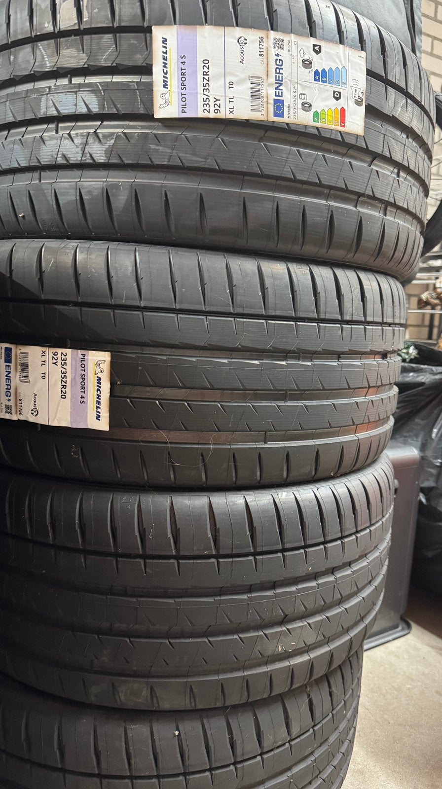 235 / 35 ZR20 92 Y XL Michelin Sport 4 S 4x NIEUW !, Auto-onderdelen, Banden en Velgen, Nieuw, Ophalen of Verzenden, 235 mm, Band(en)