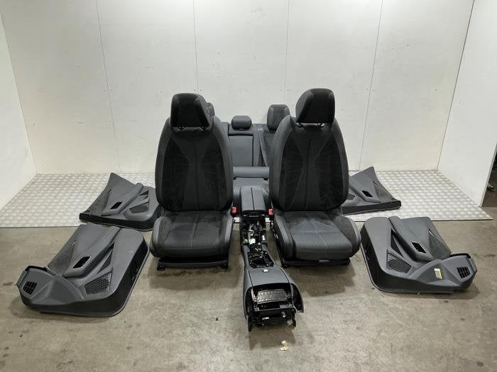 Bekleding Set (compleet) van een DS Automobiles DS4, 12 maanden garantie, Gebruikt, -, Overige automerken
