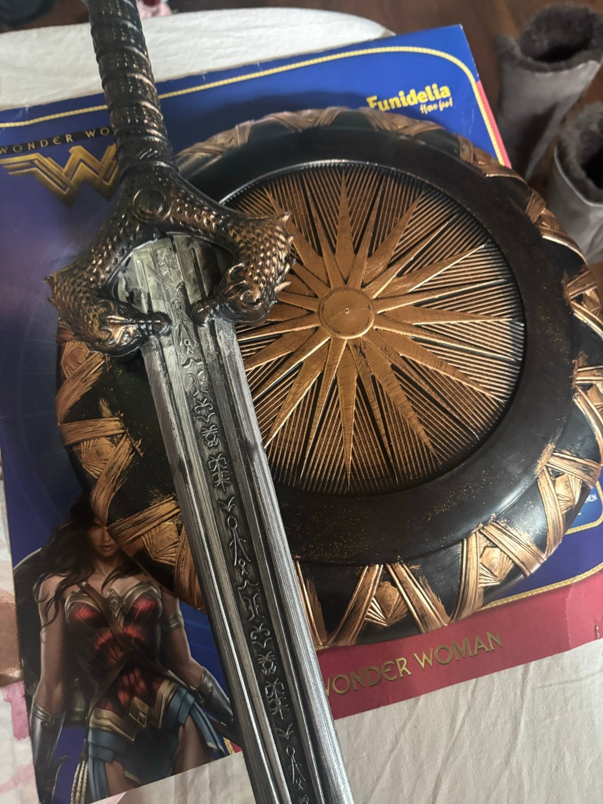 Wonder Woman Kostuum met Zwaard en Schild - Funidelia, Ophalen of Verzenden, Zo goed als nieuw, Pak of Jurk