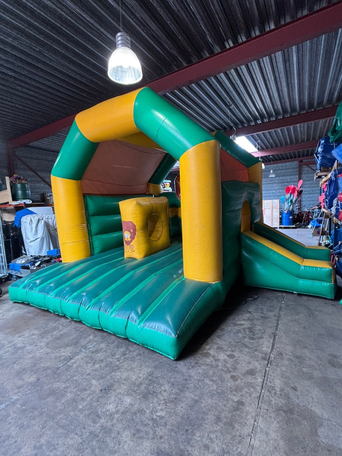Springkussen A-boog in thema Leeuw te koop, Ophalen, Gebruikt, Overige