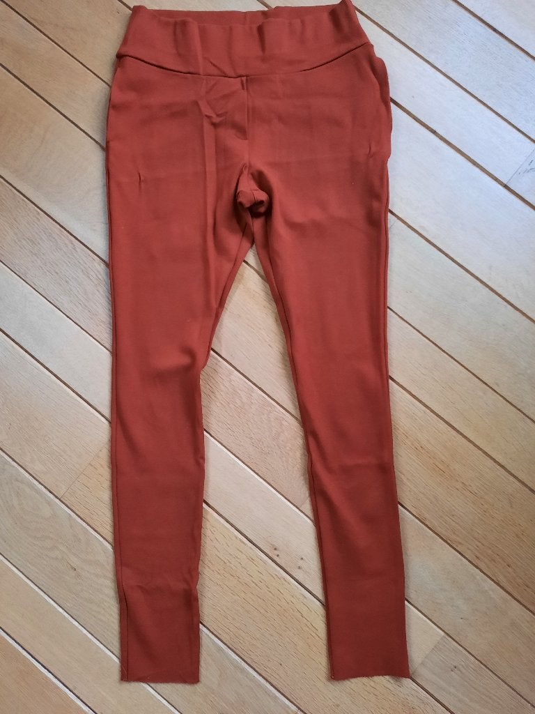 KIMM broek roest bruin maat S, Kleding | Dames, Maat 38/40 (M), Bruin, Ophalen of Verzenden, Zo goed als nieuw