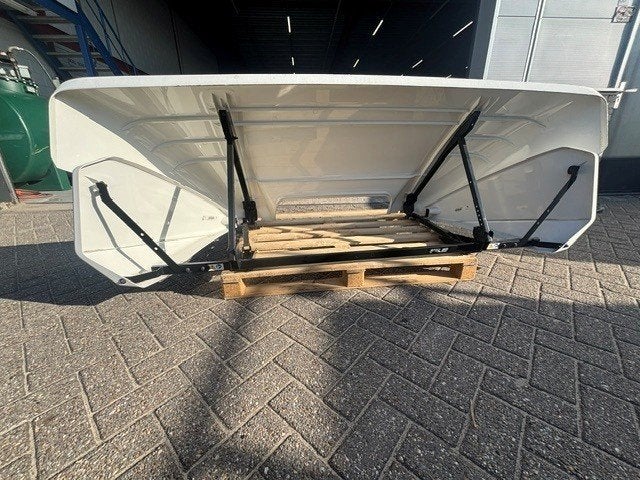 dakspoiler Volvo FL FLB3C, Auto-onderdelen, Vrachtwagen-onderdelen, Ophalen, Gebruikt, Volvo, Overige Auto-onderdelen