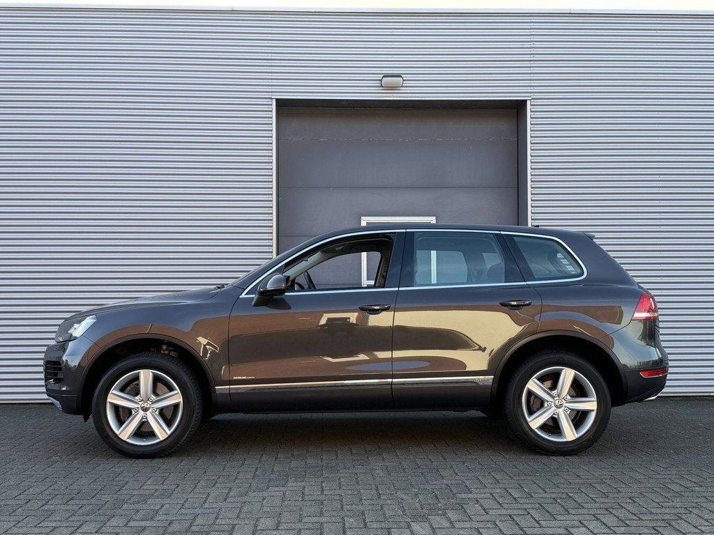 Volkswagen Touareg 3.0 TSI Hybrid Highline I Aut. I Navi I C, Auto's, Volkswagen, Automaat, Gebruikt, Zwart, 2995 cc