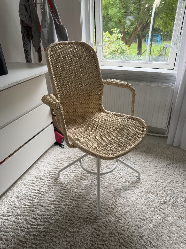 Rotan bureaustoel - Beige met wit onderstel, Ophalen, Gebruikt, Beige, Bureaustoel