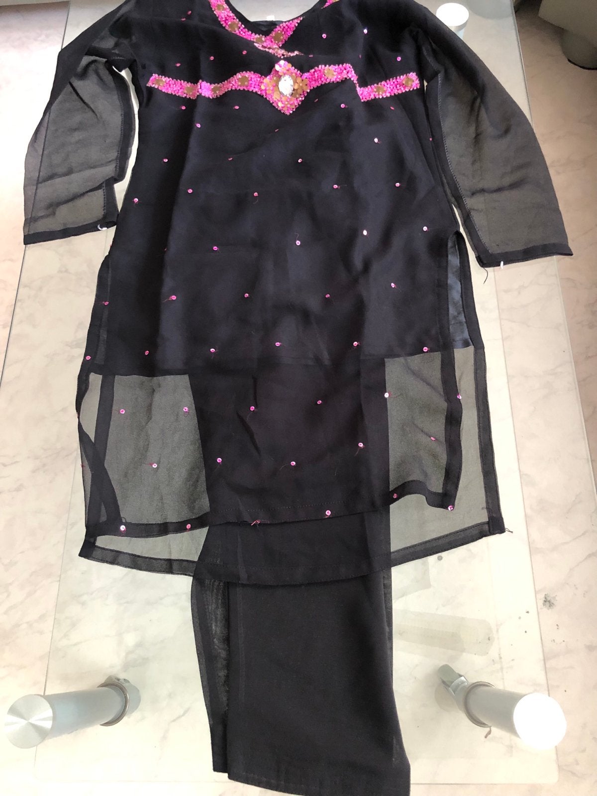 Bollywood Salwar Kamiz - Nieuw met Strass en Steentjes, Ophalen of Verzenden, Nieuw, Maat 36 (S), Zwart