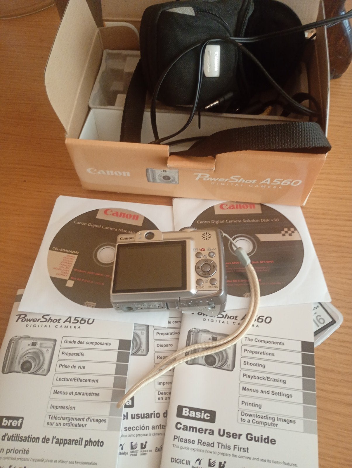 Canon PowerShot A560 Digitale Camera met Accessoires, Canon, Handleiding, Zo goed als nieuw, Compactcamera
