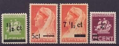Suriname NVPH nr 210/3 postfris Hulpuitgifte 1945, Ophalen of Verzenden, Postfris