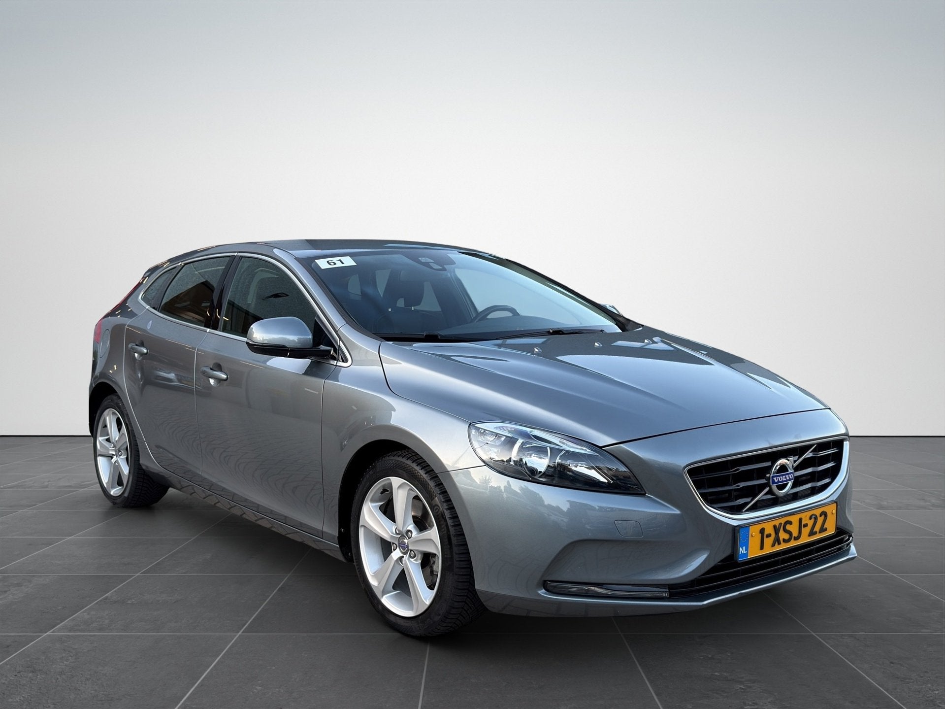 Volvo V40 1.6 T2 R-Design Trekhaak|Parkeersensoren|Cruise, Auto's, Volvo, Gebruikt, 4 cilinders, Origineel Nederlands, Bedrijf