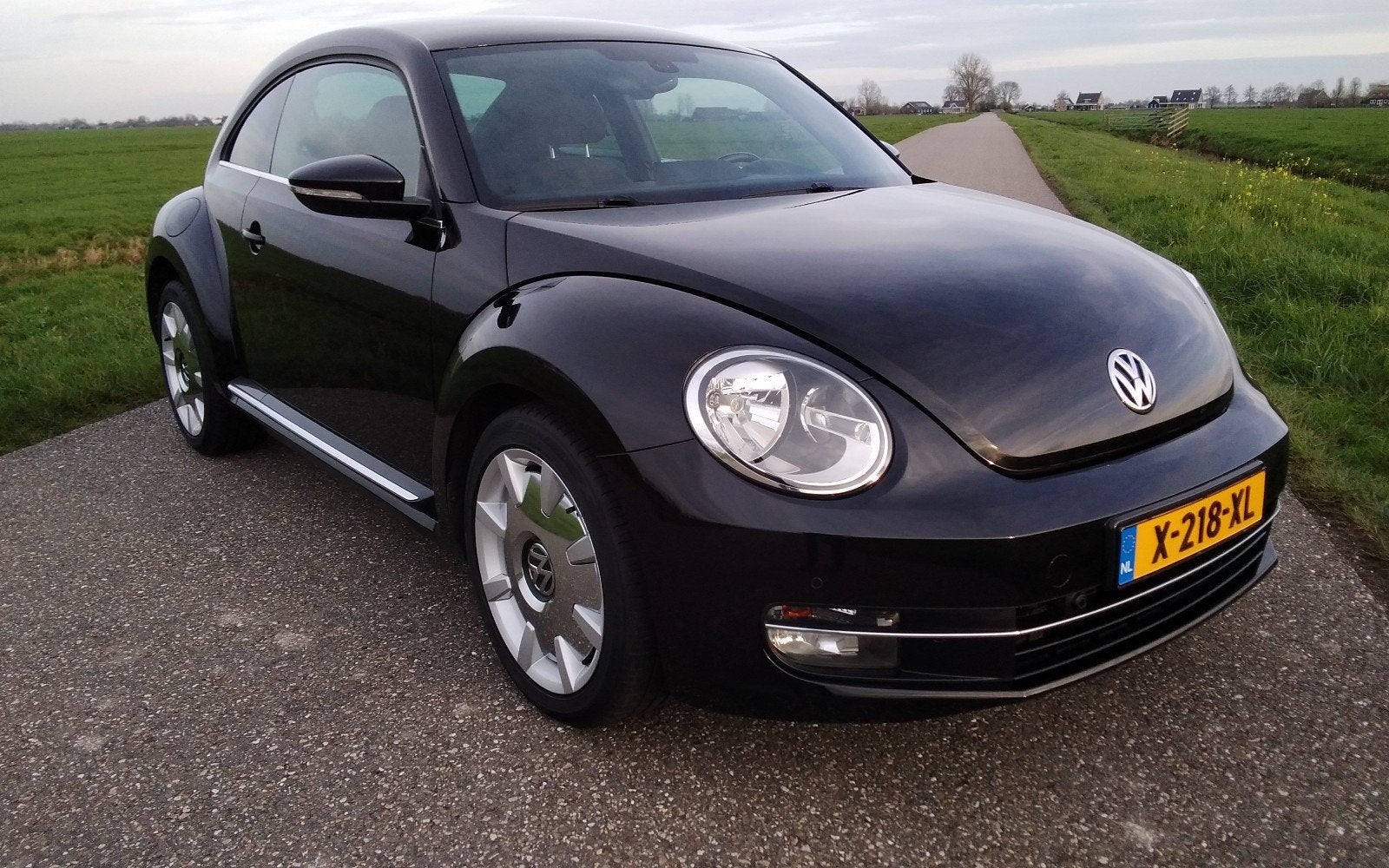 VW Beetle Sport 1.4 TSI 160 PK 2013 Stoelver Pdc, navi, Voorwielaandrijving, 4 cilinders, Zwart, Bedrijf
