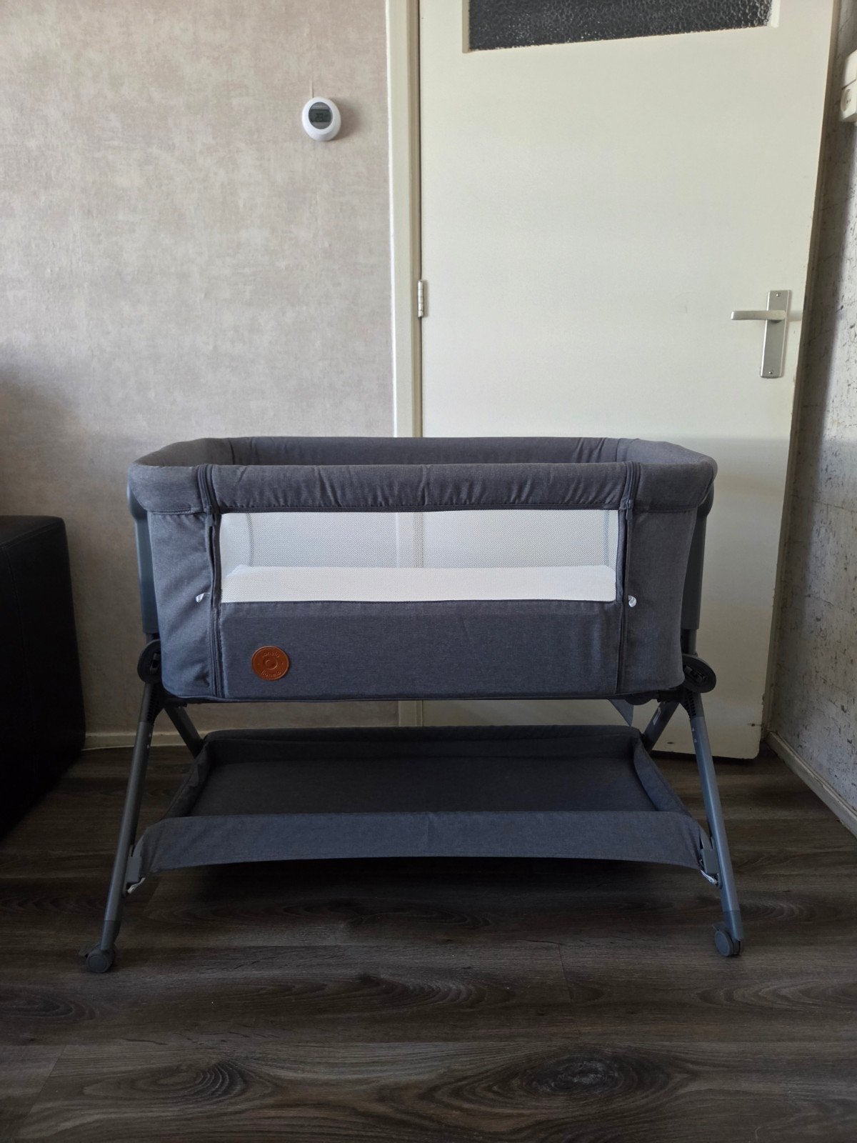 Co-sleeper Lionelo Leonie Plus + extra matrasje, Kinderen en Baby's, Babywiegjes en Ledikanten, Ophalen, Zo goed als nieuw, Wieg