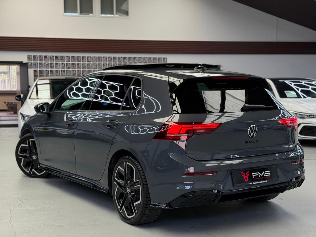 Volkswagen Golf 1.5 TSI 3x R-Line Panorama CarPlay, 4 cilinders, Leder en Stof, Origineel Nederlands, Bedrijf