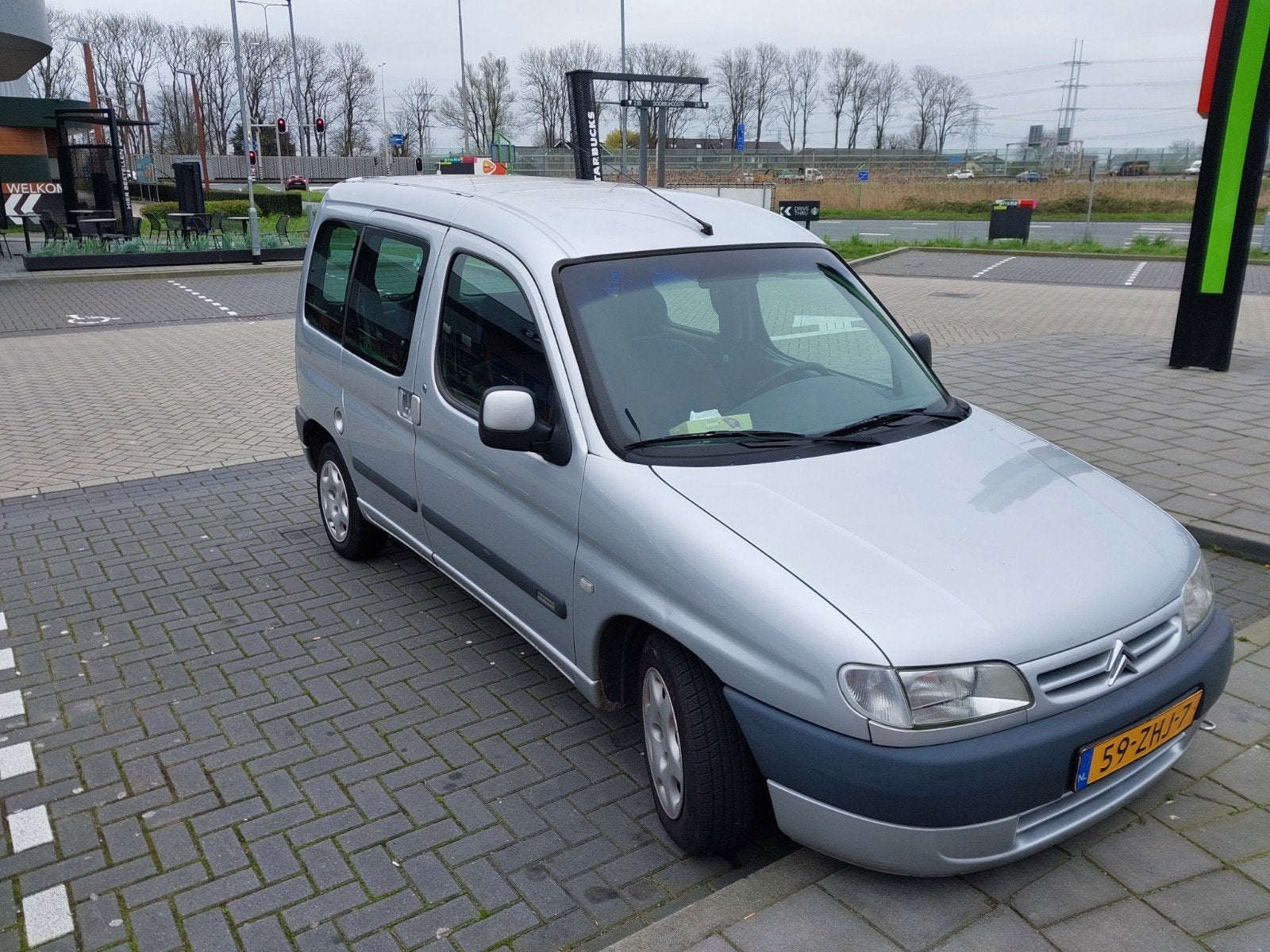 Citroën Berlingo 1.6 I 16V Multispace 2002 Grijs, 4 cilinders, 1137 kg, 49 €/maand, Handgeschakeld