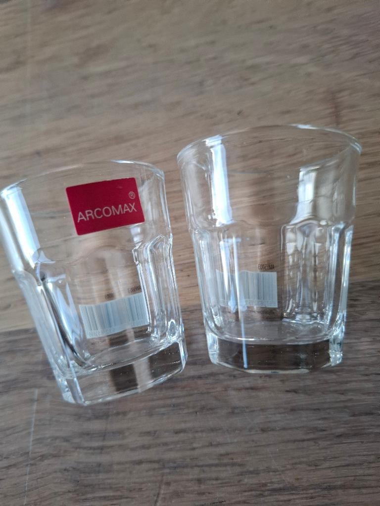 Arcomax mini (shot) glaasjes – 2 stuks – ca. 6 cm hoog, Ophalen of Verzenden, Zo goed als nieuw, Borrel- of Shotglas
