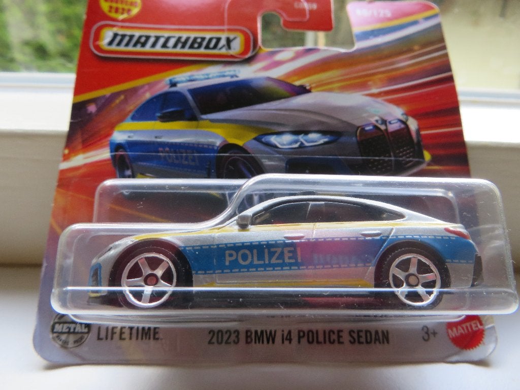 Matchbox BMW i4 Police Sedan, Ophalen of Verzenden, Nieuw, Auto