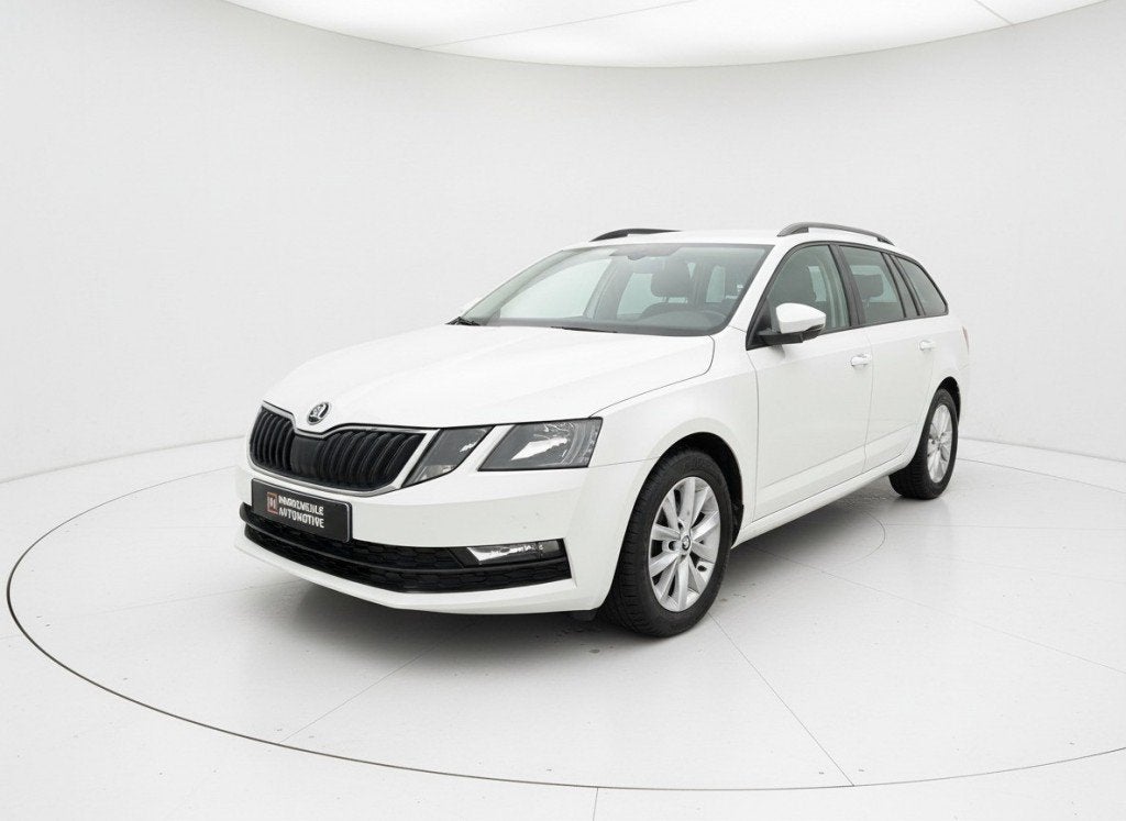 Skoda OCTAVIA 1.6 TDI GRT AMB. BNS, AUT, Apple Carplay, Navi, Auto's, Automaat, Gebruikt, Euro 6, 4 cilinders