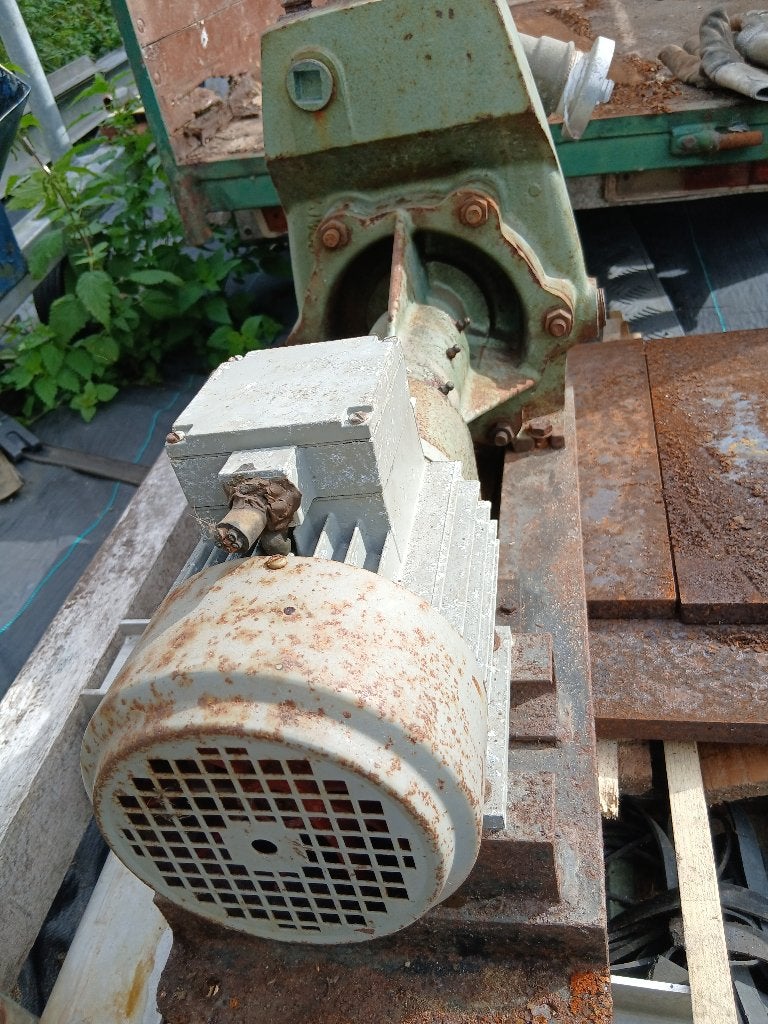 Beregenings pomp voor grote tuin, Tuin en Terras, Ophalen, Gebruikt, Elektrisch, Besproeiingspomp