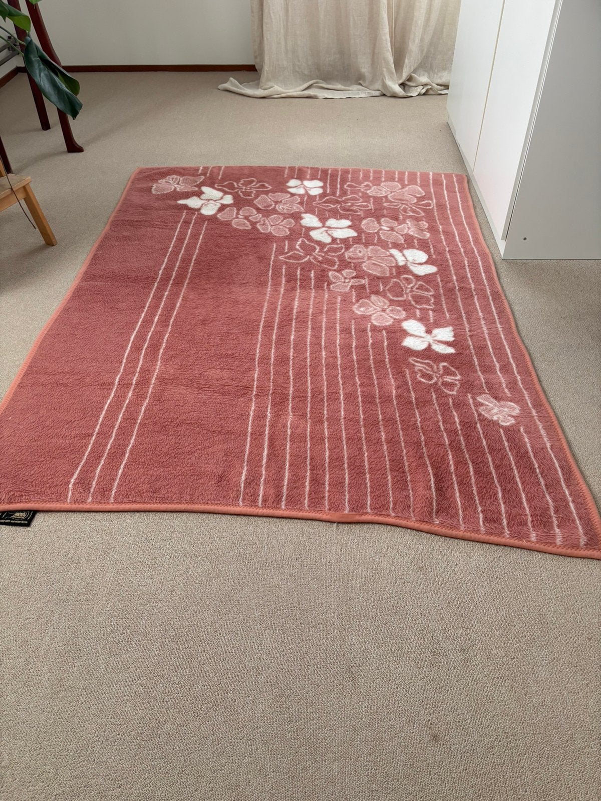 2 prachtige vintage spreien, Gebruikt, Retro vintage vrolijk warm stijlvol, Crème, 150 tot 200 cm