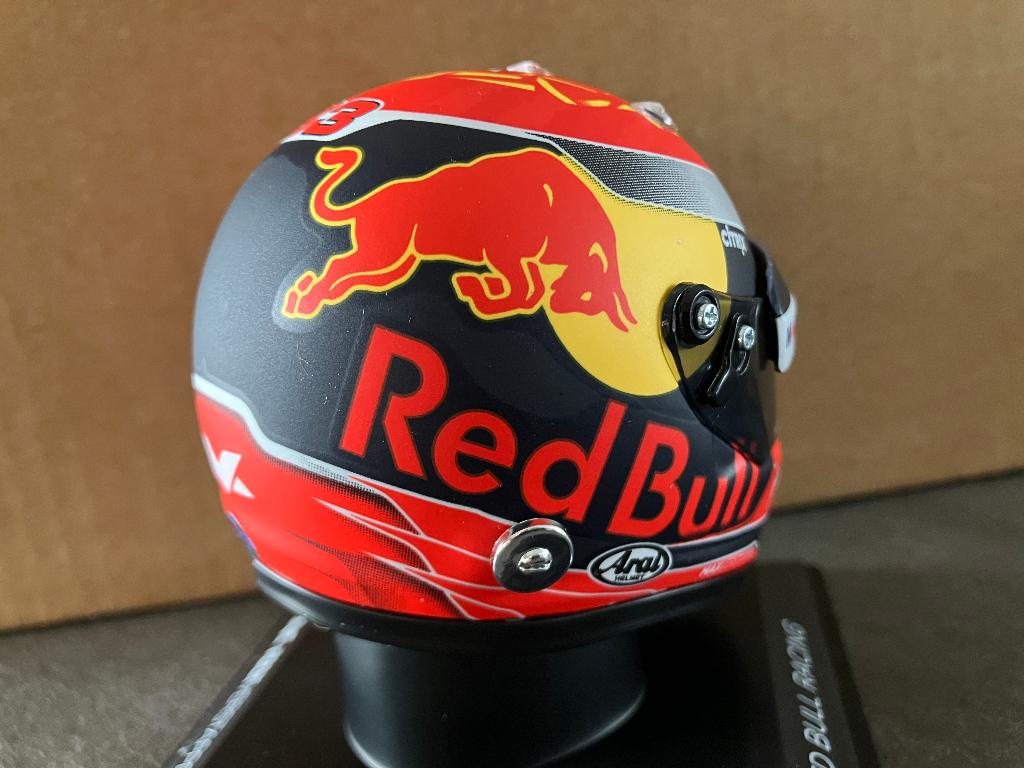 ✅ Max Verstappen 1:4 helm 2017 Season Red Bull RB13, Verzamelen, Automerken, Motoren en Formule 1, Ophalen of Verzenden, Nieuw