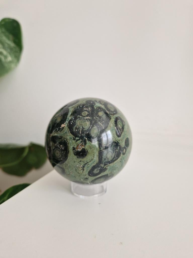 Kambaba jaspis bol eldariet steen edelsteen sphere, Ophalen of Verzenden