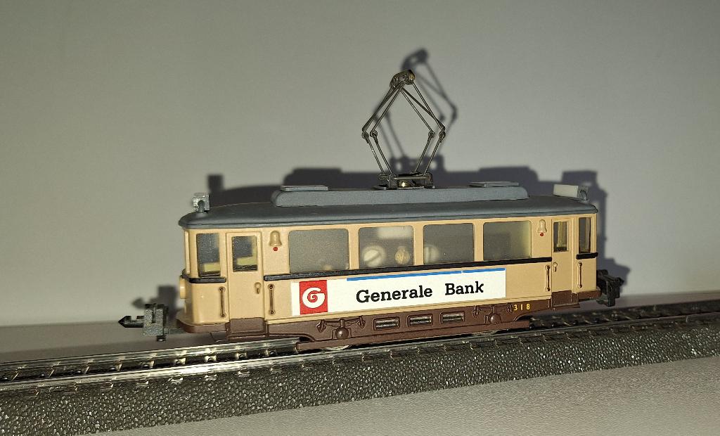 Hamo H0 1101 - DC analoge tram(Strassenbahn), Hobby en Vrije tijd, Modeltreinen | H0, Overige merken, Wisselstroom, Locomotief