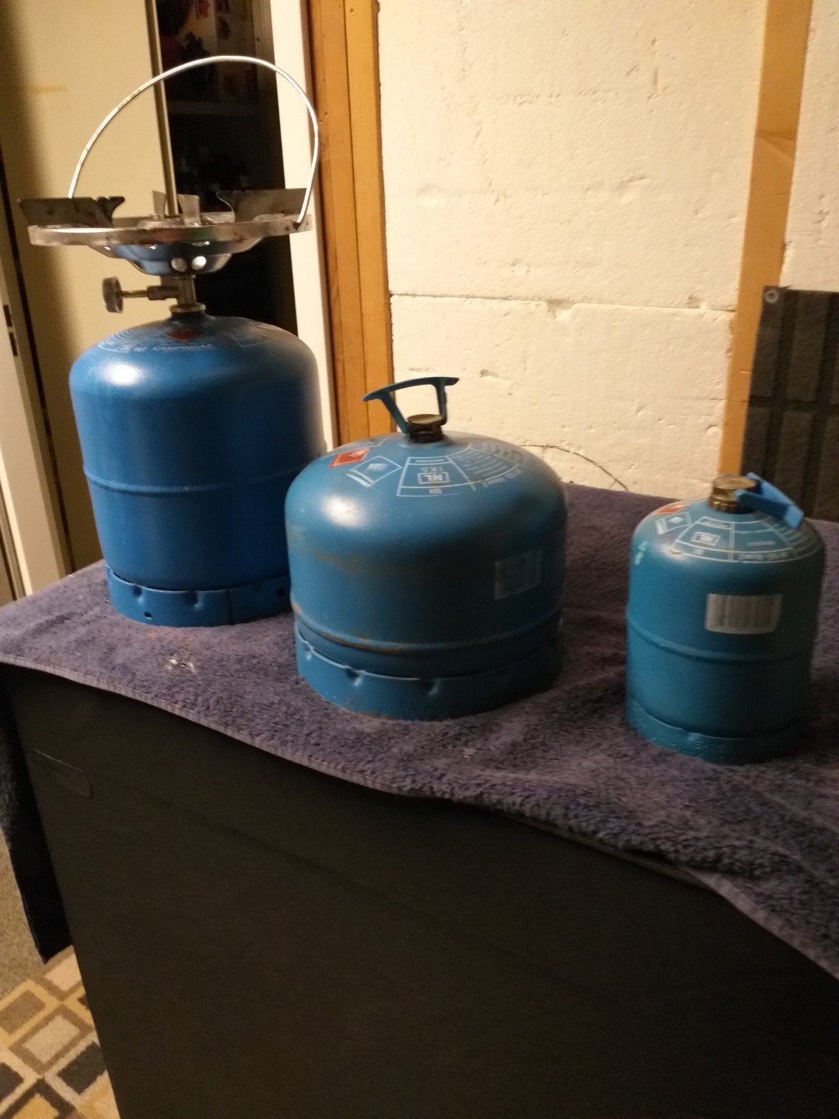 Camping gas na vul fles 3 maten., Ophalen
