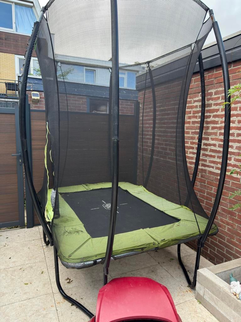 EXIT Silhouette trampoline 153x214cm met veiligheidsnet, Ophalen, Gebruikt