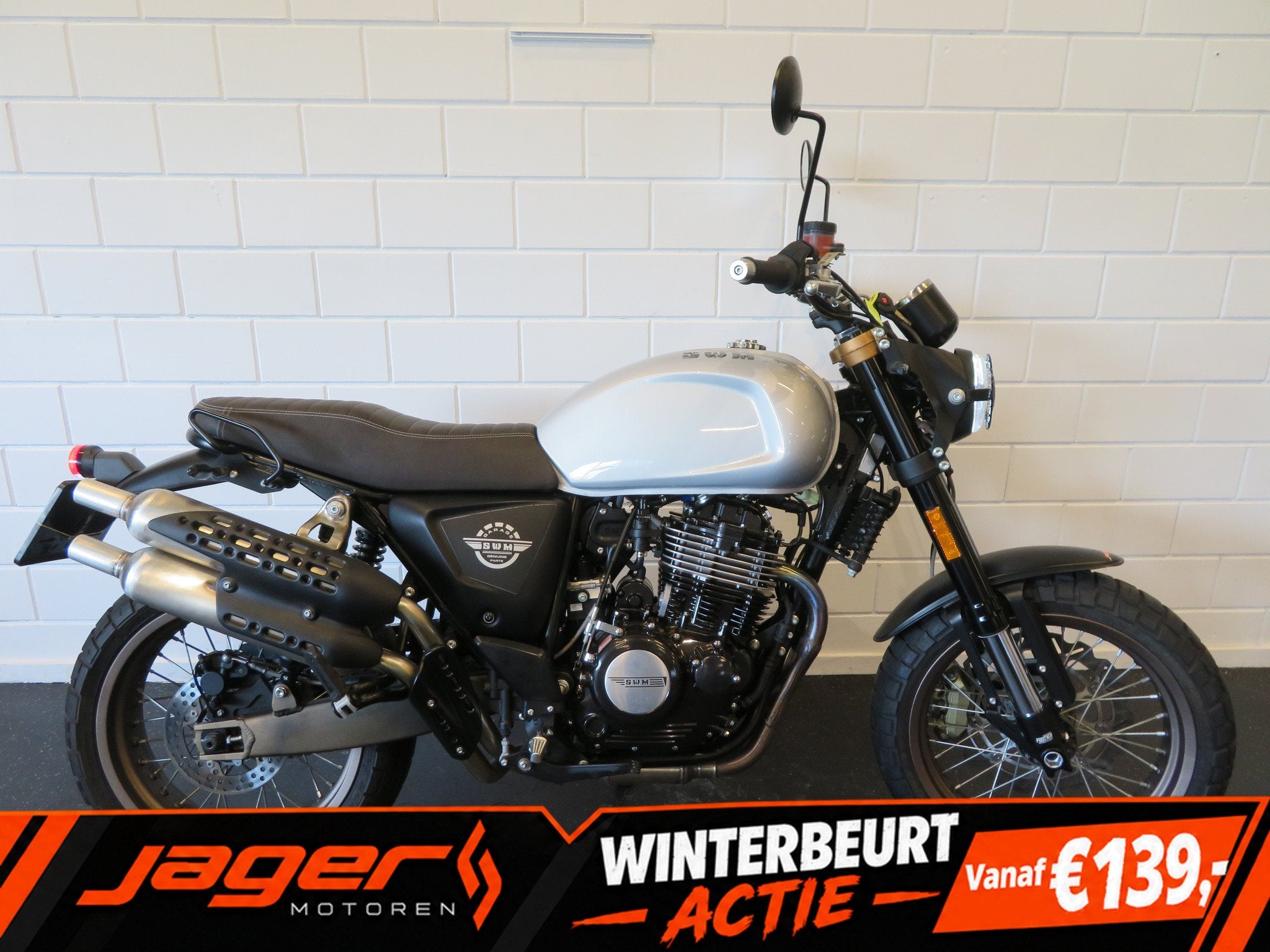 Swm GRAN MILANO OUTLAW 500 SUPERSTRAK! (bj 2019), SWM, Naked bike, Gebruikt, Bedrijf
