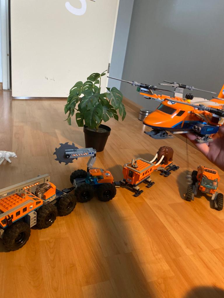 Lego ijs set, Ophalen