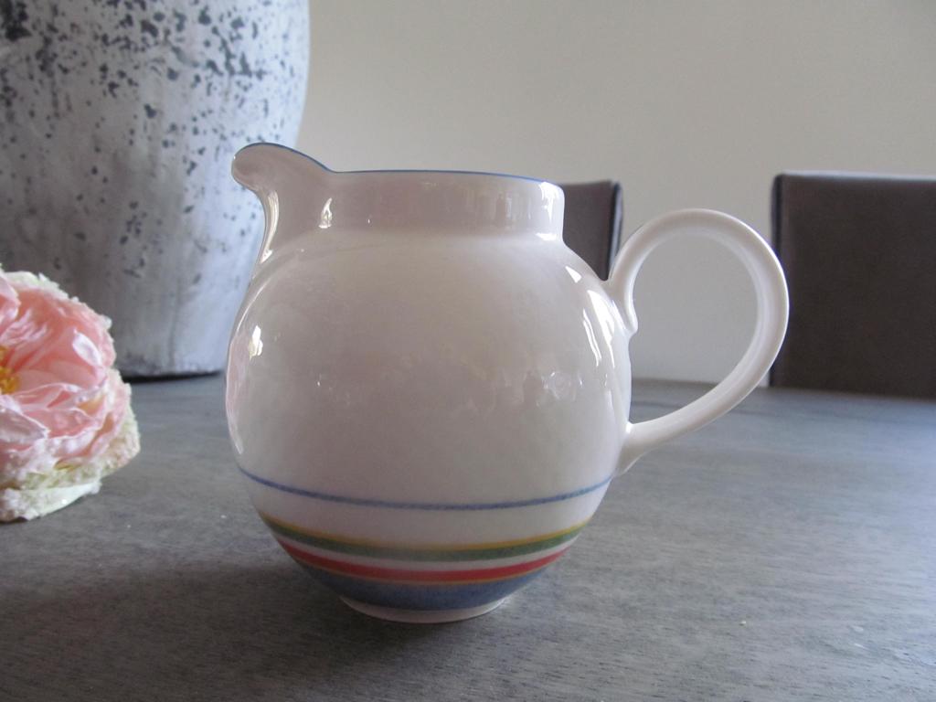 Villeroy & Boch Tipo Viva  Melkkannetje, Overige typen, Ophalen of Verzenden, Zo goed als nieuw, Overige stijlen