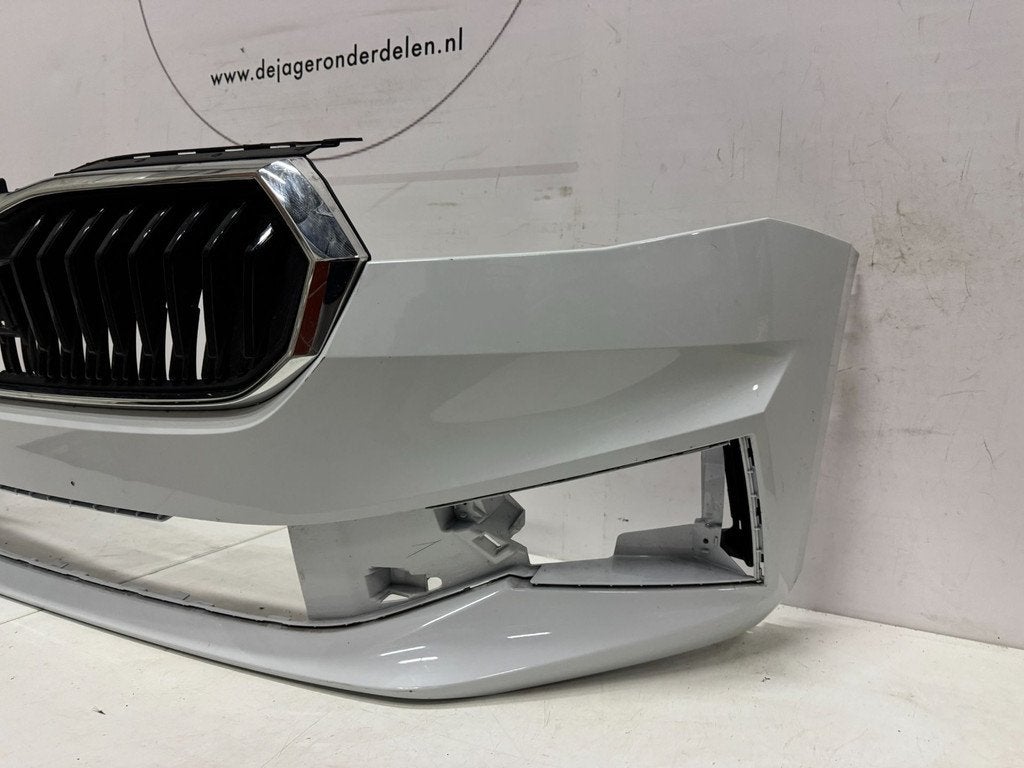 SKODA FABIA 4 VOORBUMPER BUMPER 6VA807221 2021-, Voor, Skoda, Bumper, Skoda Auto a.s.