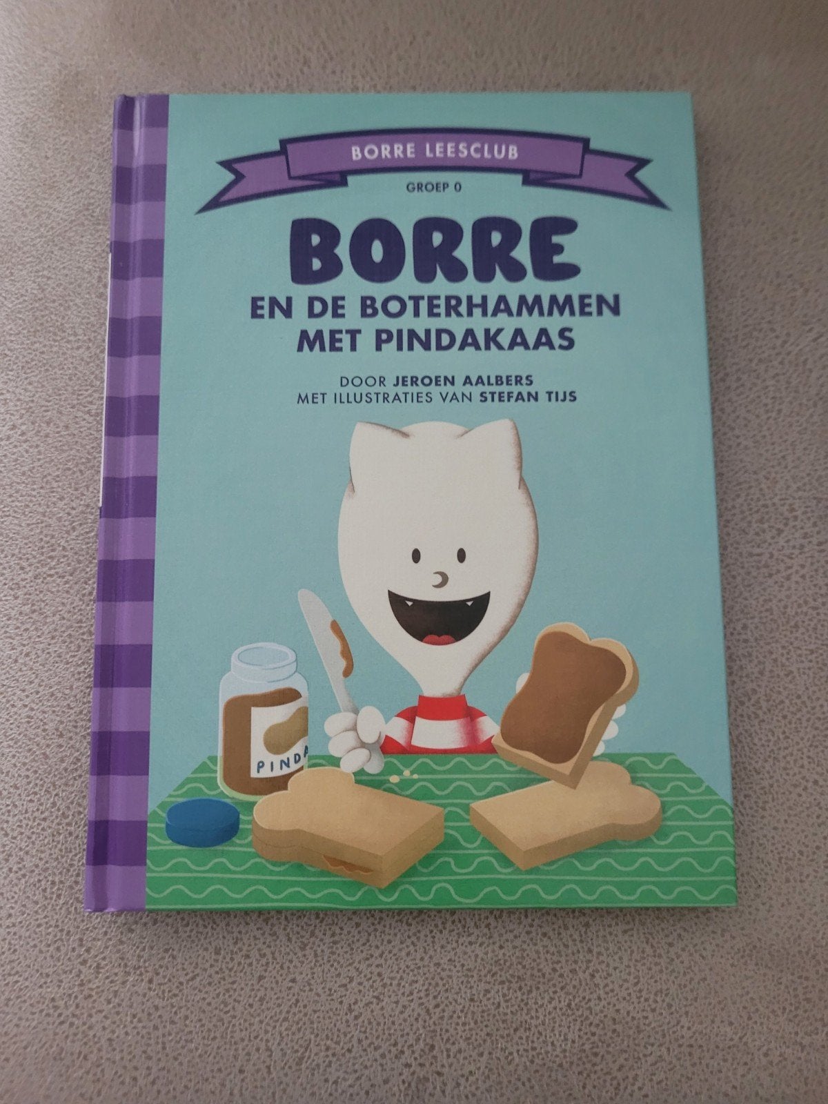 Borre en de boterhammen met pindakaas - Jeroen Aalbers, Boeken, 5 of 6 jaar, Fictie algemeen, Jongen of Meisje, Ophalen of Verzenden