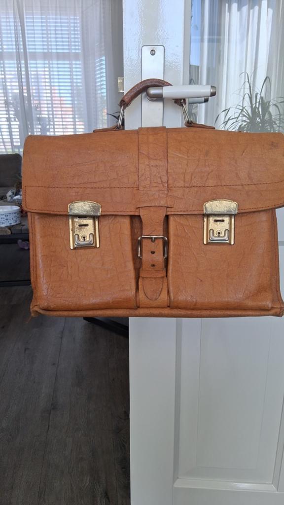 Vintage Leren Aktetas / Schooltas - Bruin boekentas, Ophalen of Verzenden, Gebruikt, Bruin, Overige typen