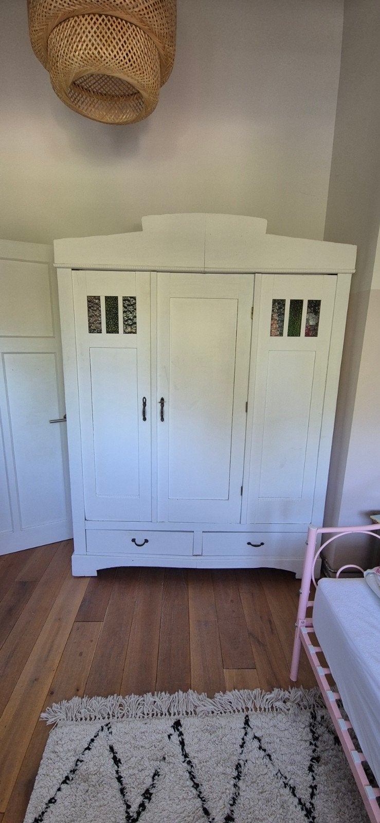Antieke kledingkast met glas-in-lood details, Ophalen of Verzenden