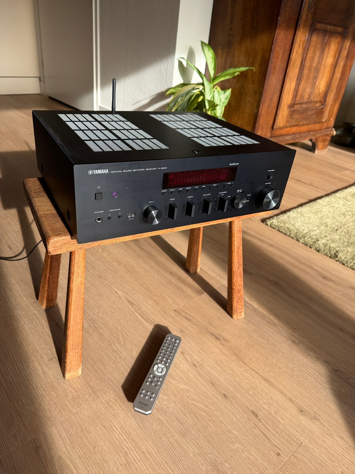 Yamaha R-N602 Natural Sound Network Receiver, Ophalen, Zo goed als nieuw, Yamaha