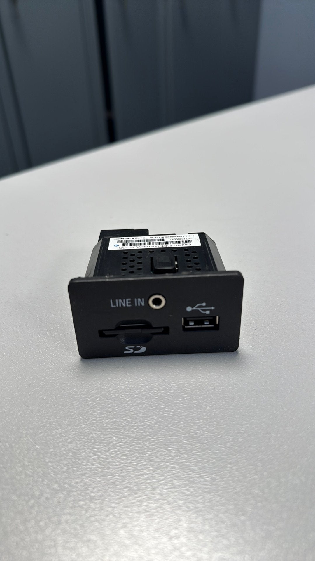 Ford focus aux usb aansluiting en SD kaart sync 2, Ophalen of Verzenden, Ford