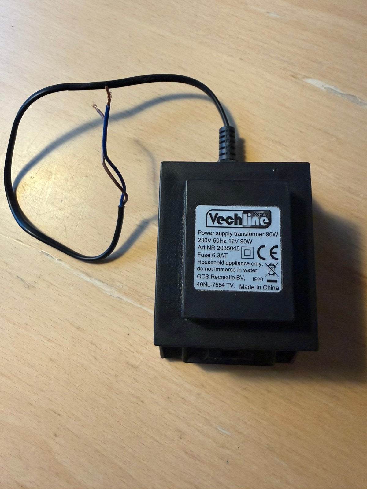 Caravanomvormer 230 -> 12V. 90 watt. Zekering 6,3 A, Ophalen of Verzenden, Zo goed als nieuw