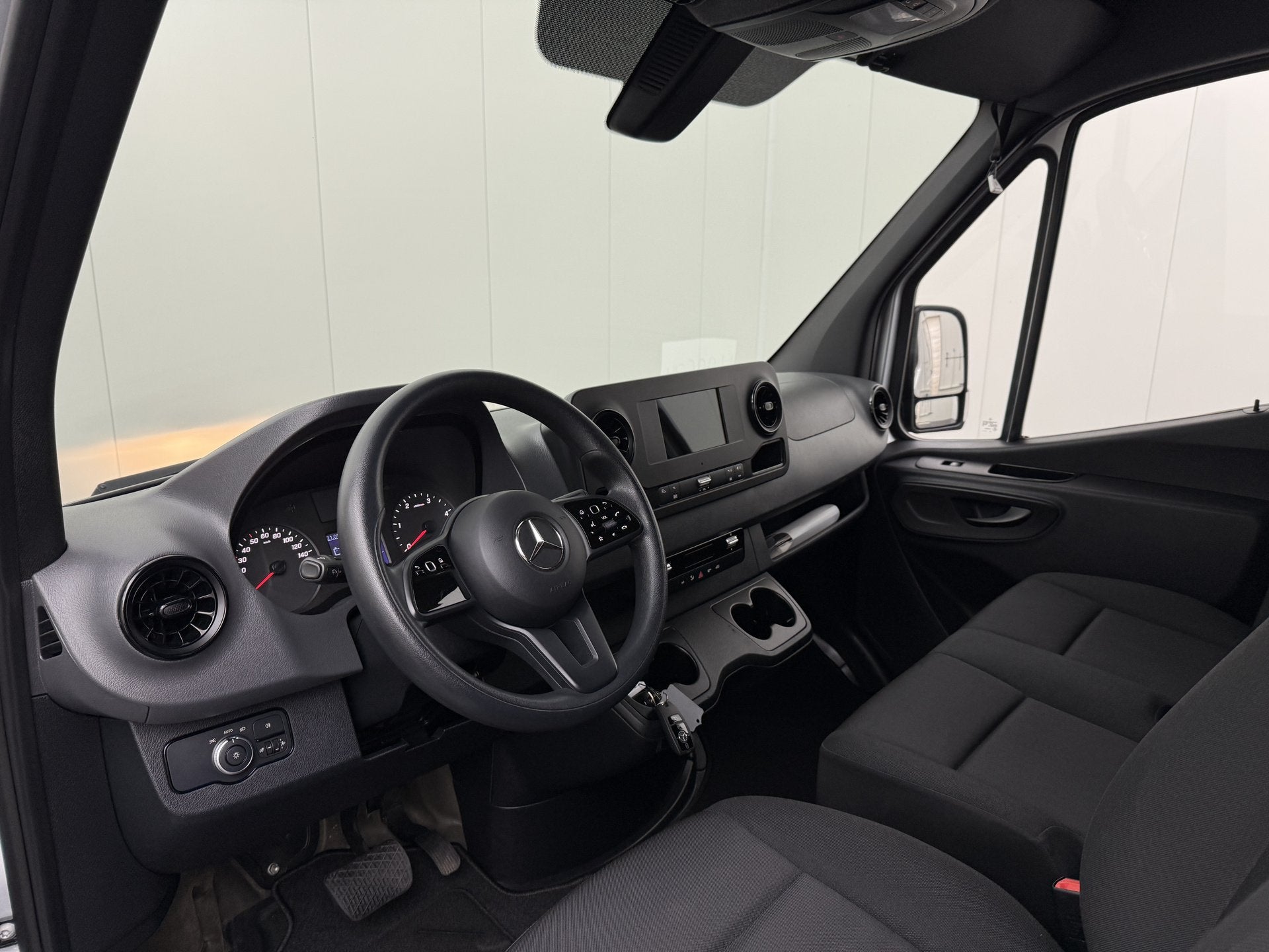 Mercedes-Benz Sprinter 9G-Tronic Automaat L2H2 | Multimedia, Auto's, Stof, Gebruikt, 4 cilinders, 150 pk