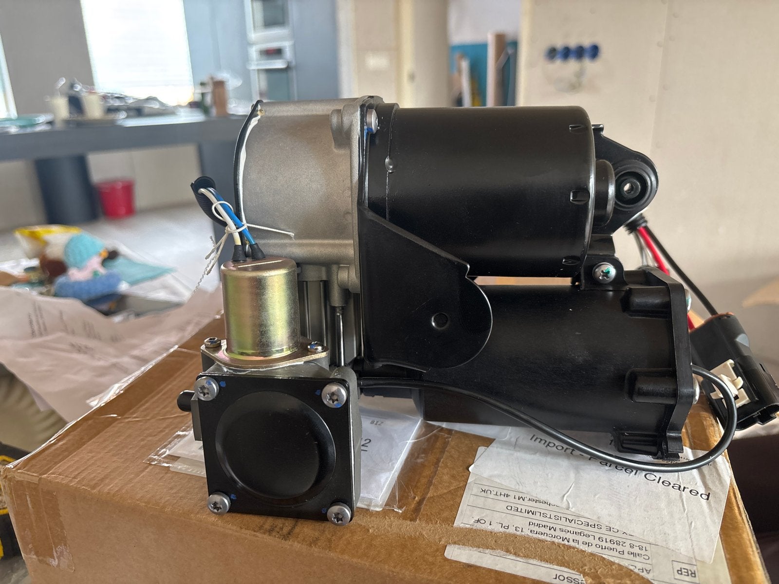 Luchtveringcompressor Land Rover Range Rover III LR023964, Ophalen, Land Rover