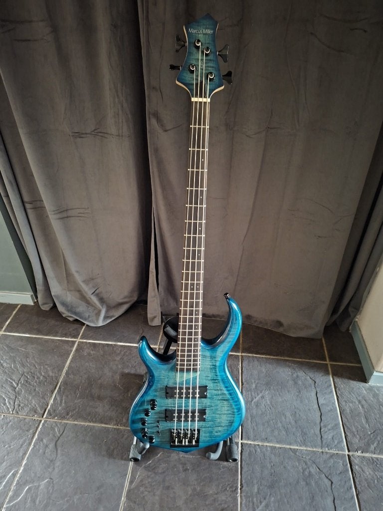 Sire Marcus Miller M72end gen linkshandig, Ophalen, Zo goed als nieuw, Elektrisch