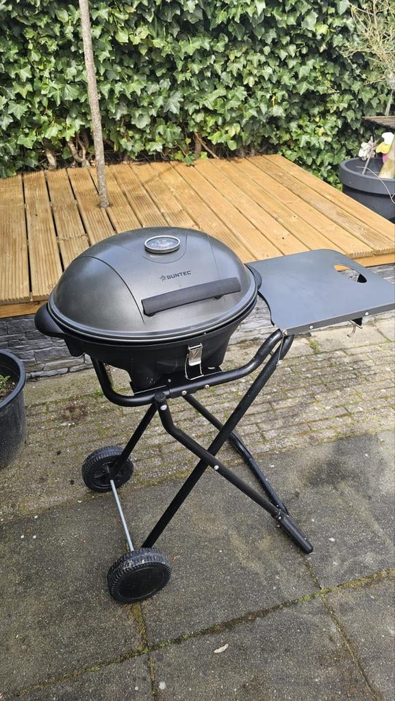 Suntec BBQ Grill met zijtafel en wielen, Ophalen, Gebruikt, Suntec