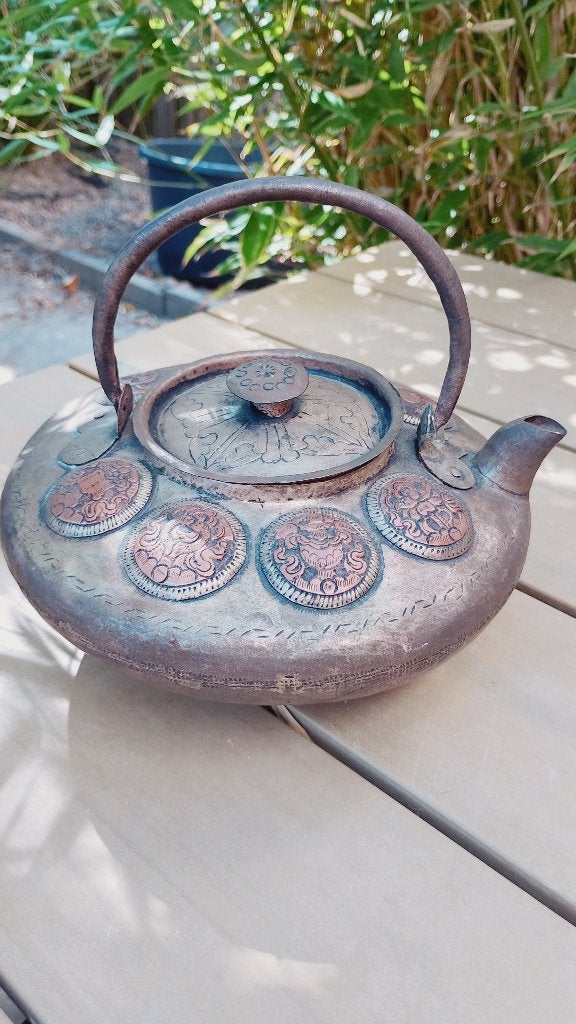 Antieke Tibetaanse ketel met gelukssymbolen messing koper, Ophalen of Verzenden