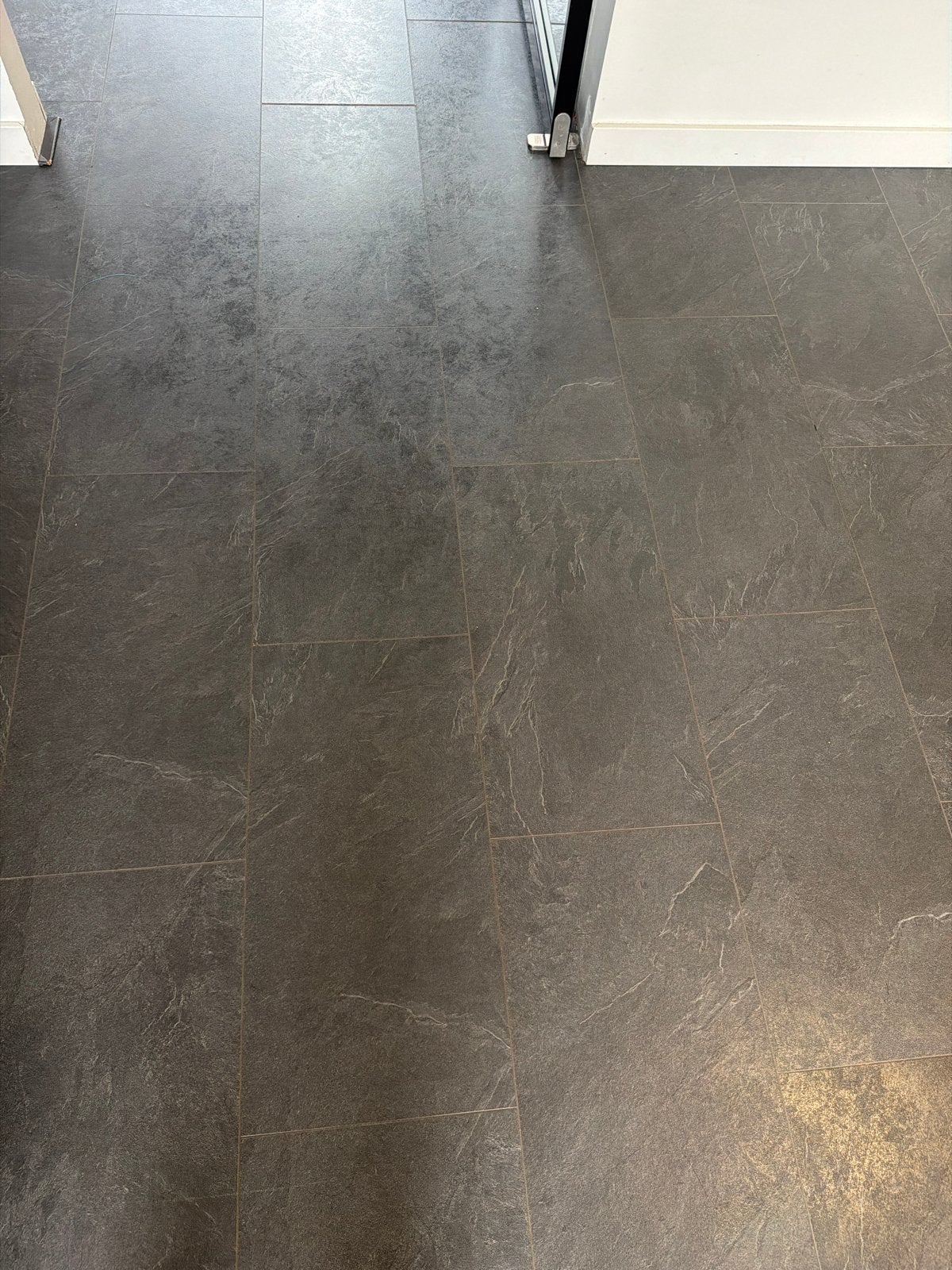 Laminaat antraciet 40 m² gratis af te halen, Ophalen, Gebruikt, 25 tot 50 m², Grijs