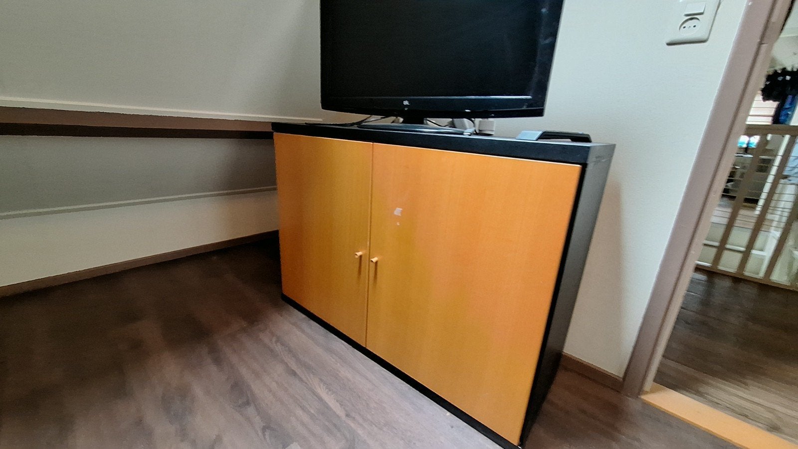 TV-kastje / dressoir zwart / hout, Ophalen, Gebruikt, 100 tot 150 cm, Minder dan 100 cm
